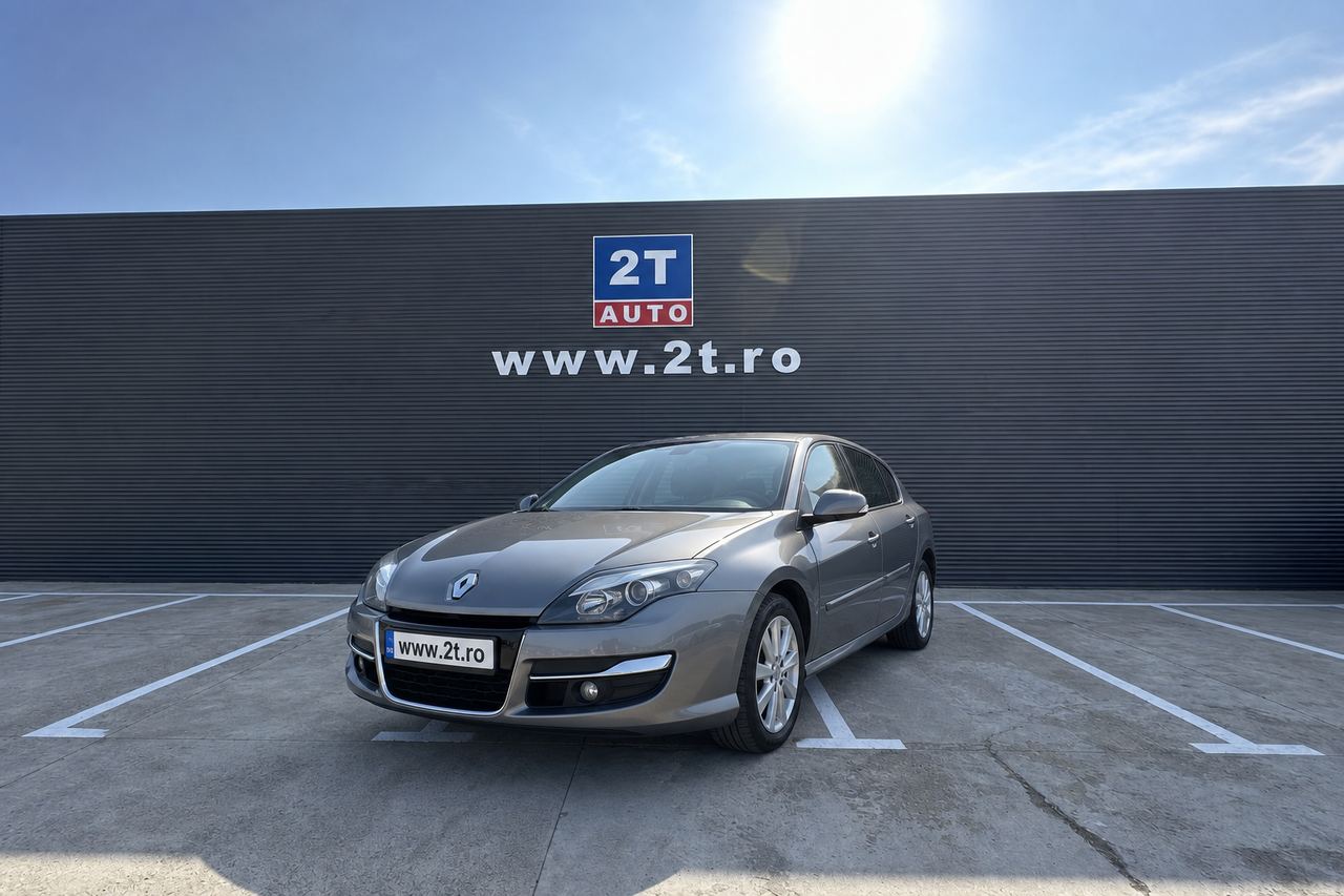Închiriere Renault Laguna — 2T Auto Caracal