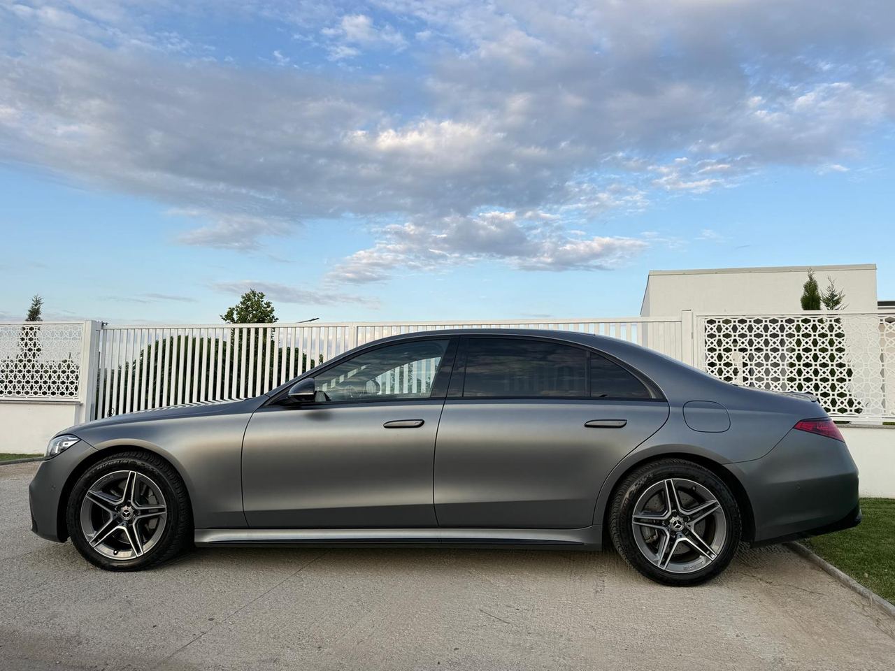 Închiriere Mercedes S 580 — GENERAL AUTO TUDOR Caracal