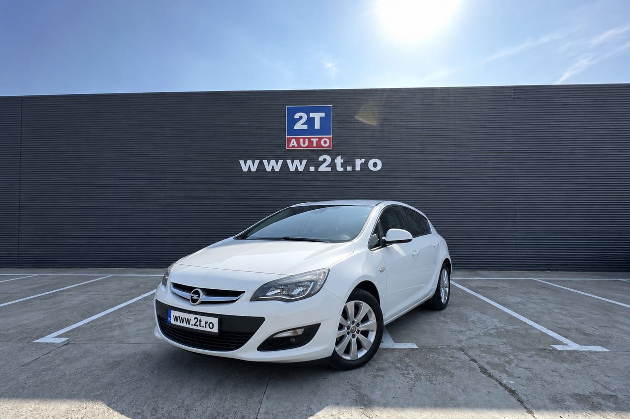 Închiriere Opel Astra J — 2T Auto Caracal